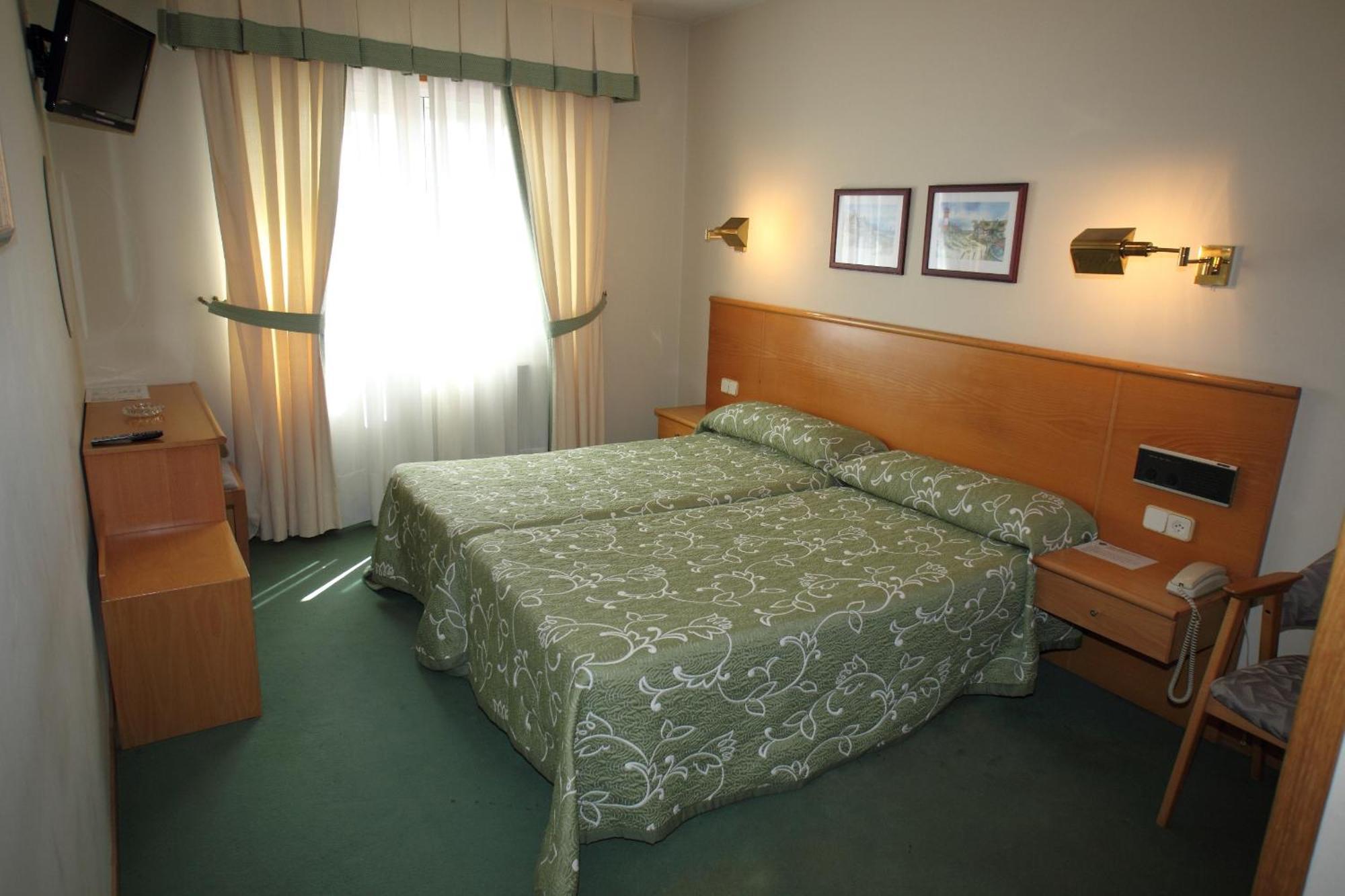 Hotel Ramos Silleda Ngoại thất bức ảnh