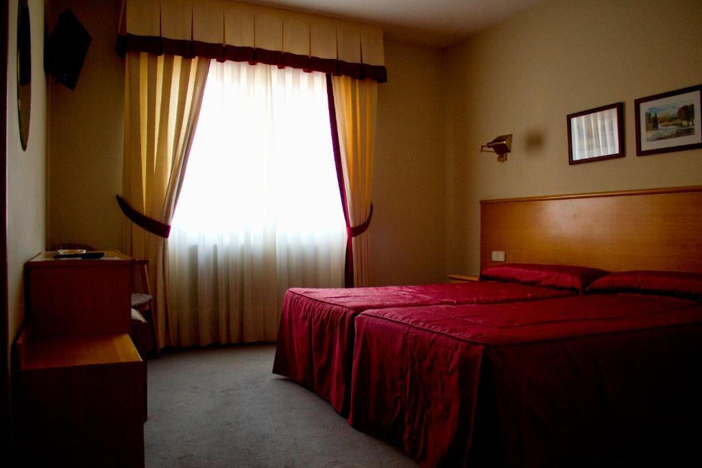 Hotel Ramos Silleda Ngoại thất bức ảnh