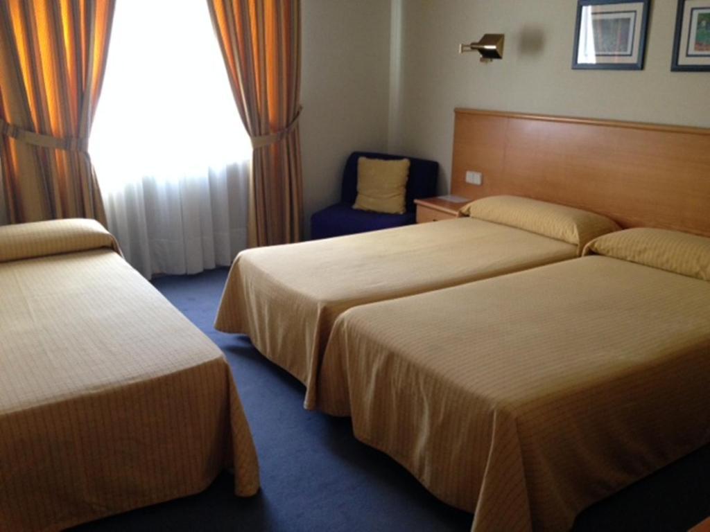 Hotel Ramos Silleda Phòng bức ảnh