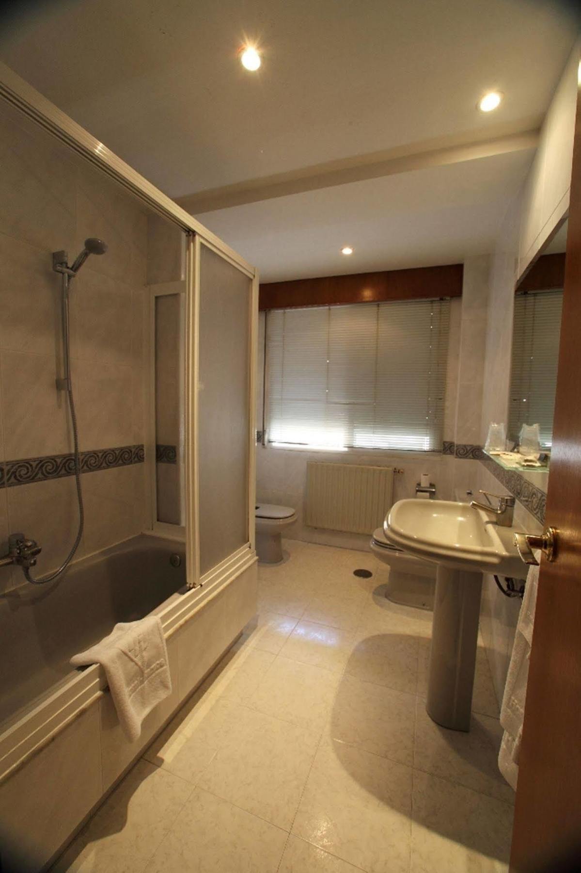 Hotel Ramos Silleda Ngoại thất bức ảnh
