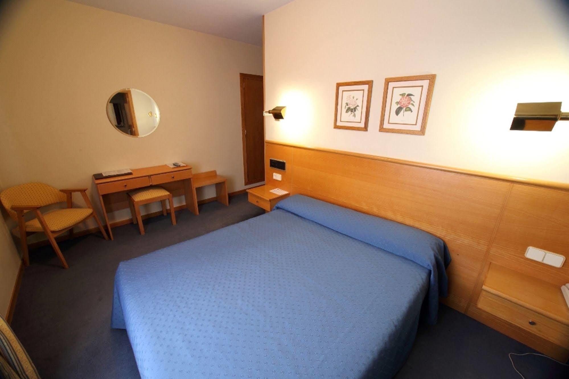 Hotel Ramos Silleda Ngoại thất bức ảnh
